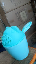 baby shampoo shower cup safe soft bathing water scorpion baby bath tumbler hair washing mug rainer