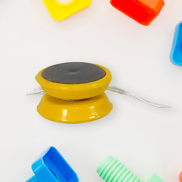 1945 small yoyo toy with string rotating yoyo toy brain exerciser for kids