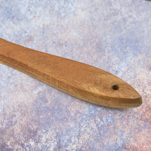 18373 wooden handle wire brush