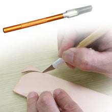 9588 precision knife with 5 blades
