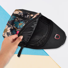 waterproof waist bag with usb charging for travel