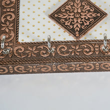 meenakari handicraft wooden keyholder