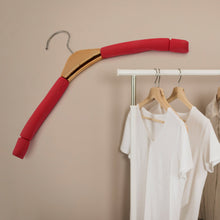 13121 red sponge cloth hanger 1pc