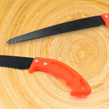 hand pruning saw with cover gardening tool