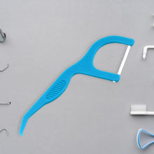2 in 1portable toothpick sticks