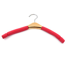 13121 red sponge cloth hanger 1pc