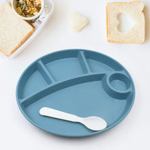 5577 plastic 5com plate with spoon