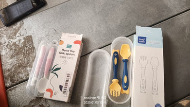 silicone bendable kids feeding spoons and forks toddler utensils with travel case baby spoon and fork set for self feeding learning bendable handle for kid children toddlers 2 pc set