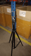 12986 tripod mobile stand 170cm 1