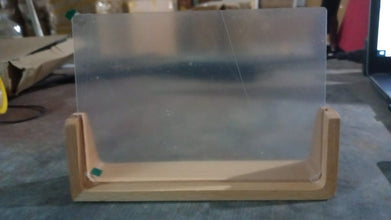 17913 wooden picture frame stand