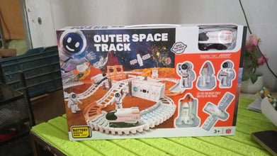18160 outer space race track set