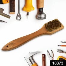 18373 wooden handle wire brush