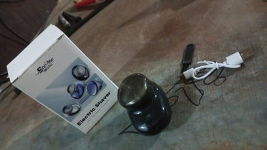 portable electric shaver and clipper