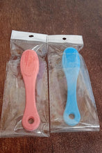 13533 sili finger face scrubber 1pc