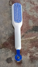 12947 self cleaning hairbrush self cleaning anti static detangling massage comb one pull clean scalable rotate lifting self cleaning hairbrush hair styling tools
